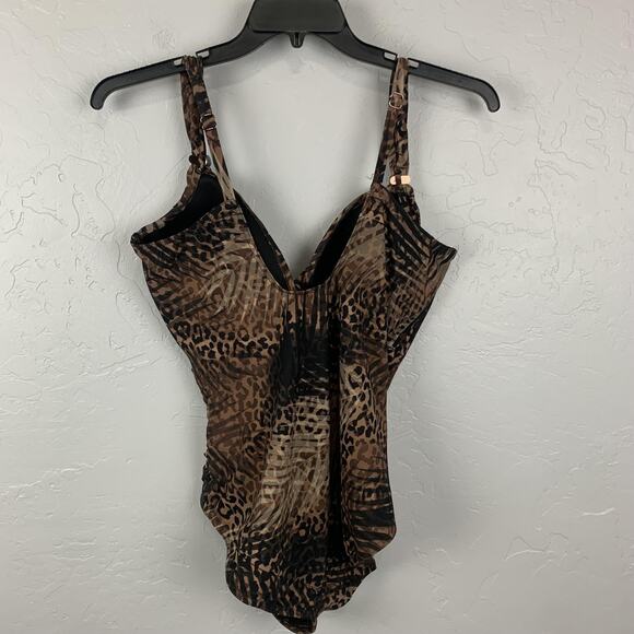 Miraclesuit Swimsuit Womens 16 One Piece SIREN 6524317 Shapewear Animal Print - Picture 2 of 6